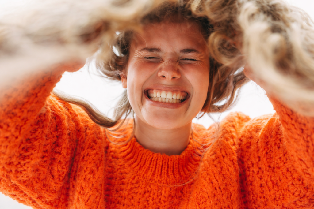 Glücksjormon – Was dahintersteckt und wie es unser Wohlbefinden beeinflusst